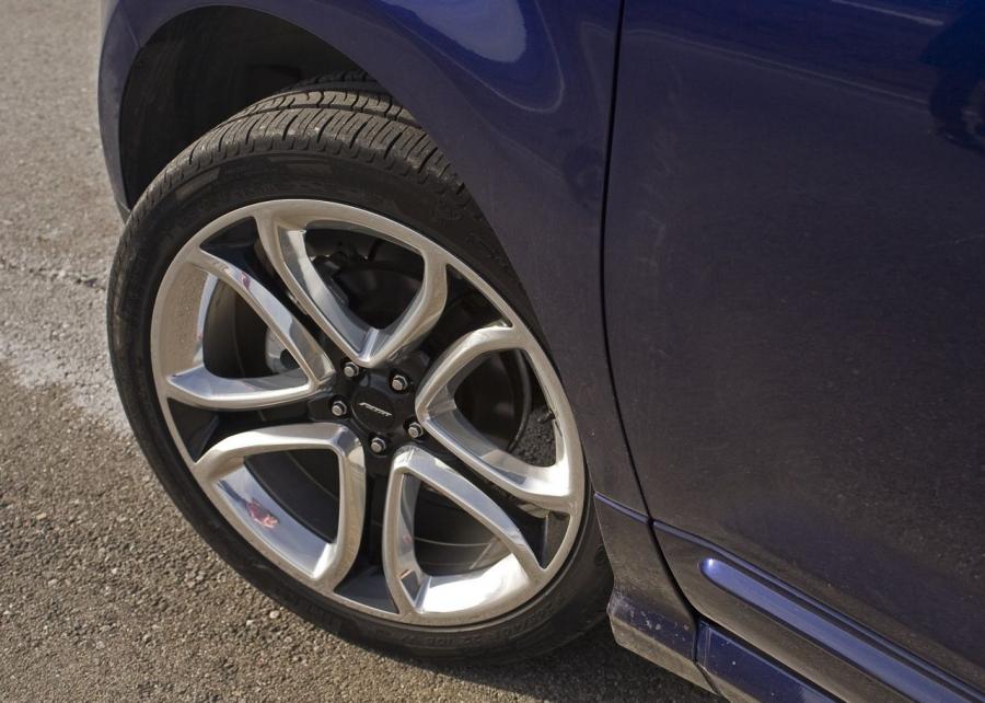  Ford Edge Sport 2011 года  (фото 3 из 65)